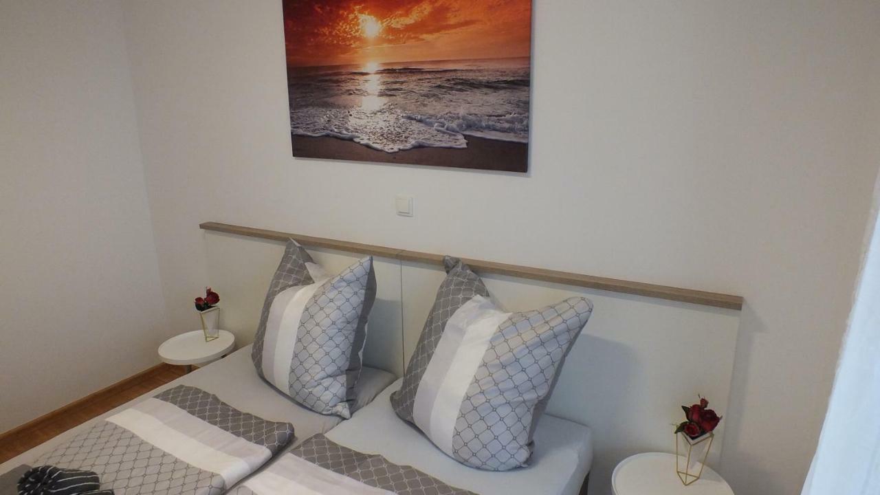 Apartment Paulina Novalja Εξωτερικό φωτογραφία